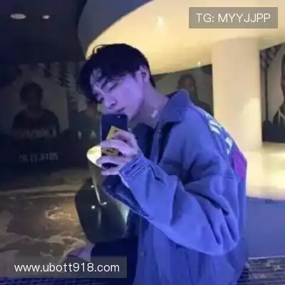 罗辰羿